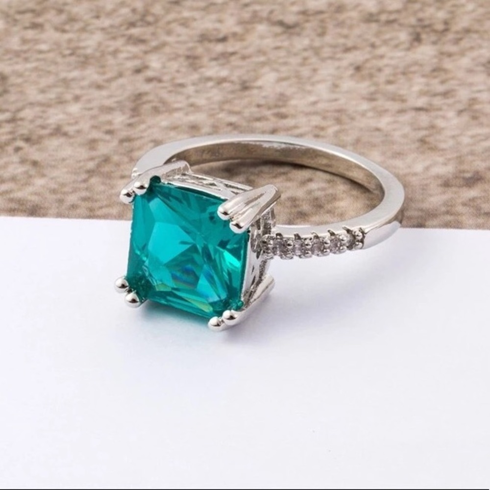 SAPPHIRE CZ 925 STERLING SILVER RING